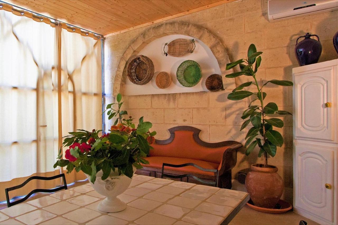 Pensjonat Trulli Fogliarella Ostuni Zewnętrze zdjęcie