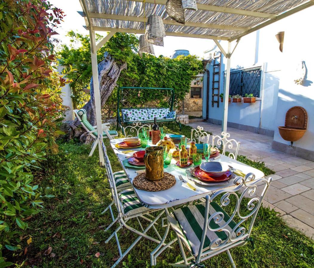 Pensjonat Trulli Fogliarella Ostuni Zewnętrze zdjęcie