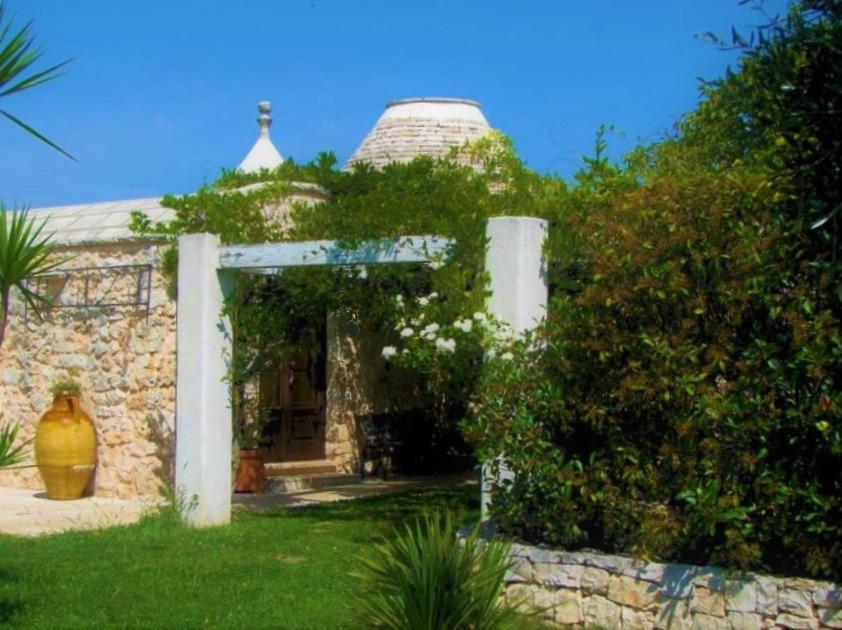 Pensjonat Trulli Fogliarella Ostuni Zewnętrze zdjęcie