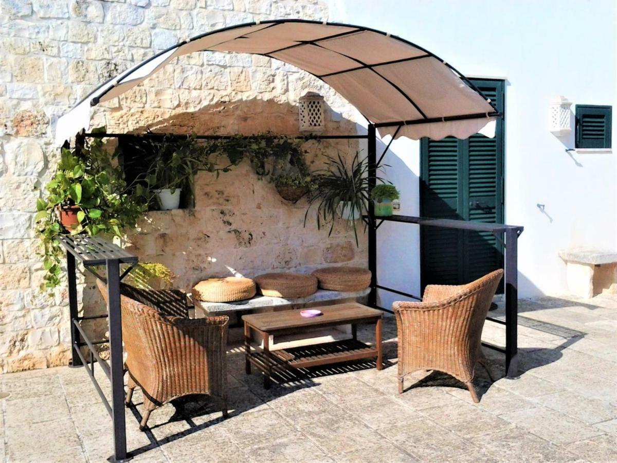 Pensjonat Trulli Fogliarella Ostuni Zewnętrze zdjęcie