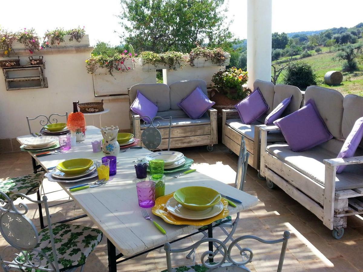 Pensjonat Trulli Fogliarella Ostuni Zewnętrze zdjęcie